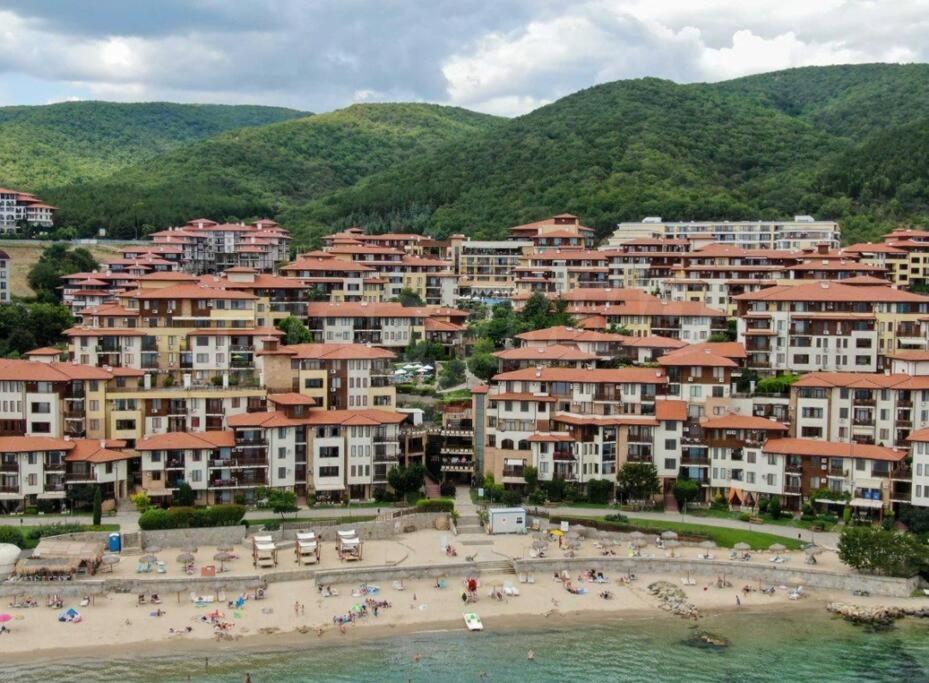 Апартамент Ния, Райска Градина / Garden Of Eden Светий Влас Екстер'єр фото